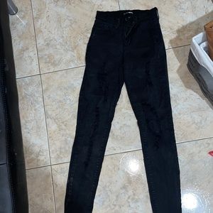 Black ripped jegging jeans